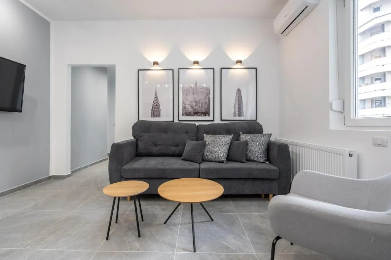 Relax Apartament In Piata Universitatii Bucharest Romania