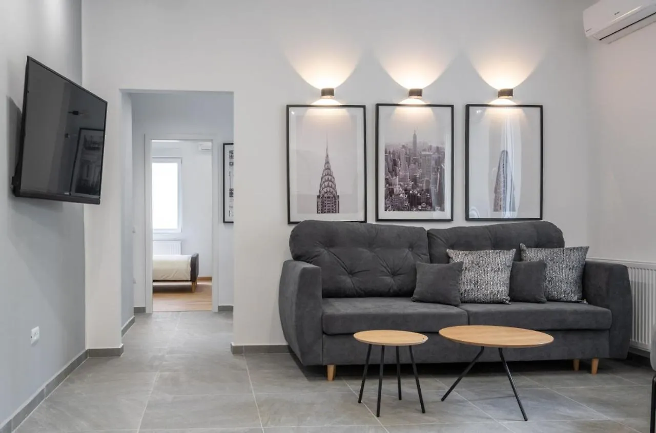 Relax Apartament In Piata Universitatii Bucharest Romania